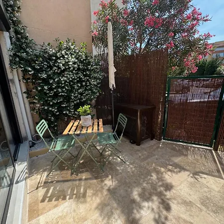 Chez Timmaflo شقة